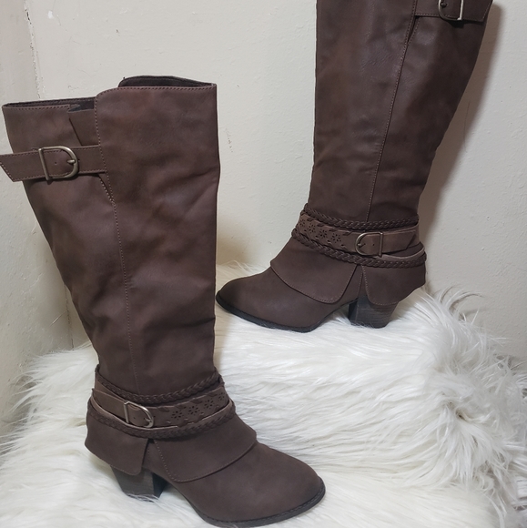 Jellypop Shoes - Jellypop ankti tall boots size 9 brown